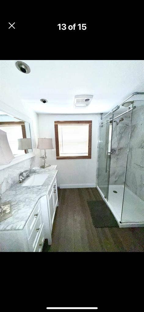 Room for rent sept 1