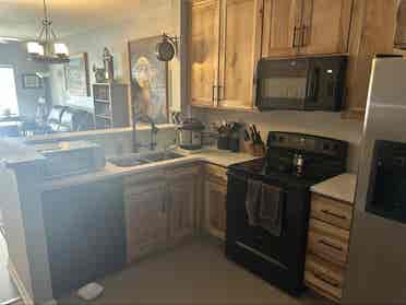 Master bedroom (utilities included)