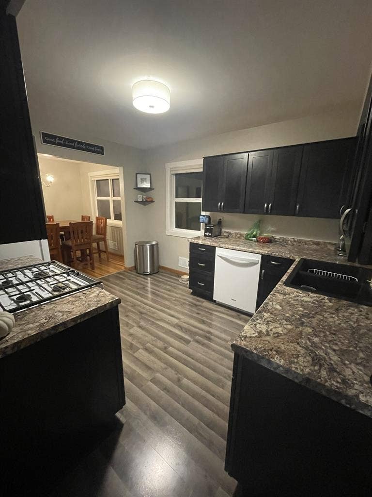 Room for rent!