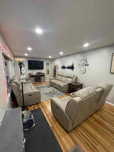 Room for rent!