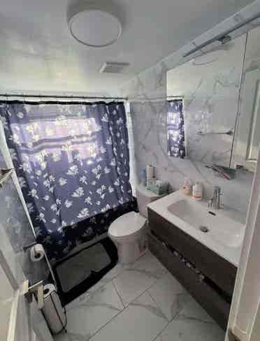 Rento hermosa habitación Máster