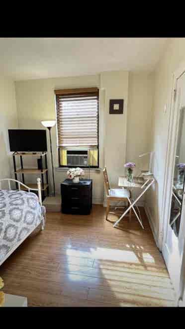 Fully Furnished Room