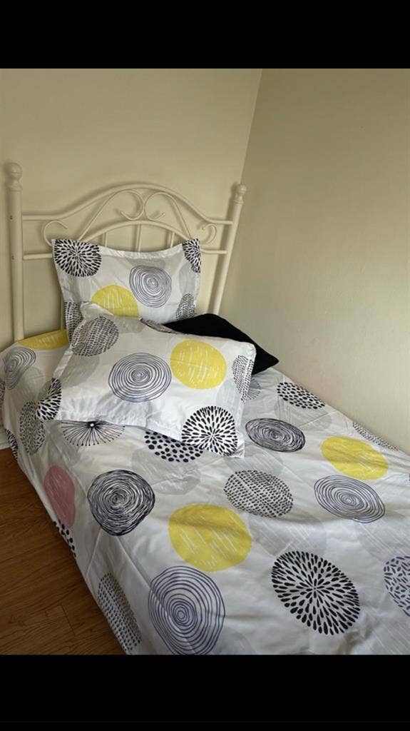 Fully Furnished Room
