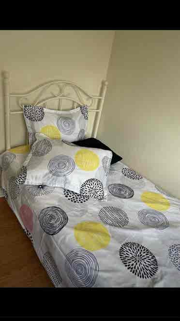 Fully Furnished Room