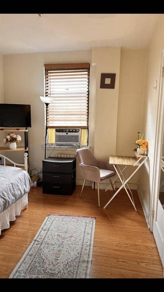 Fully Furnished Room