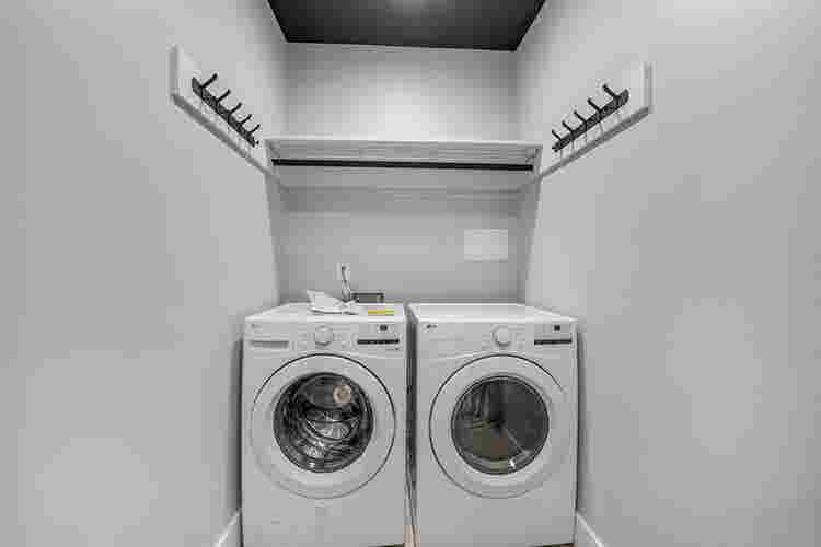 1 BR in Atlanta