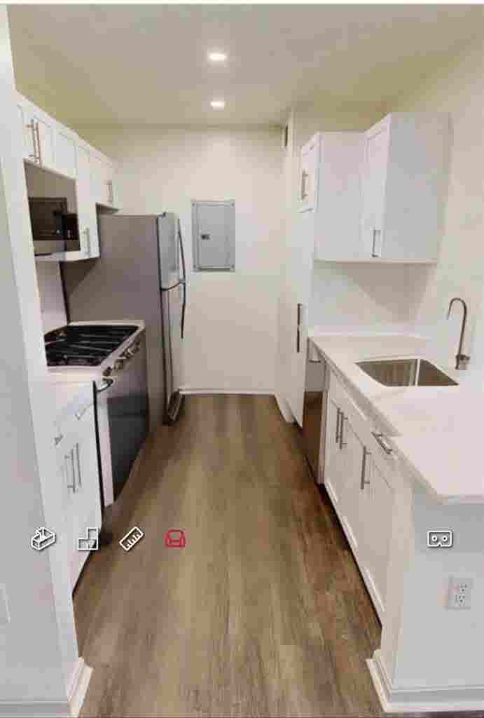 Apartment room in cohasset