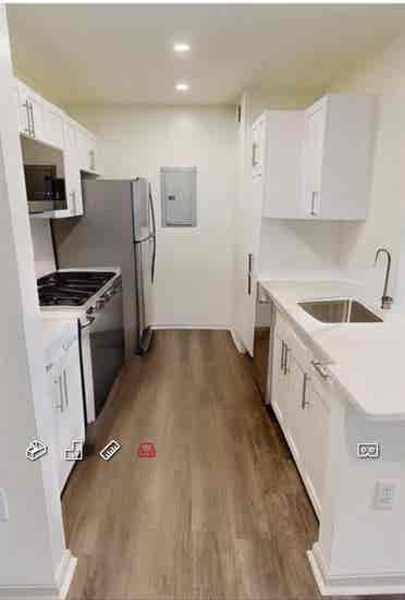 Apartment room in cohasset