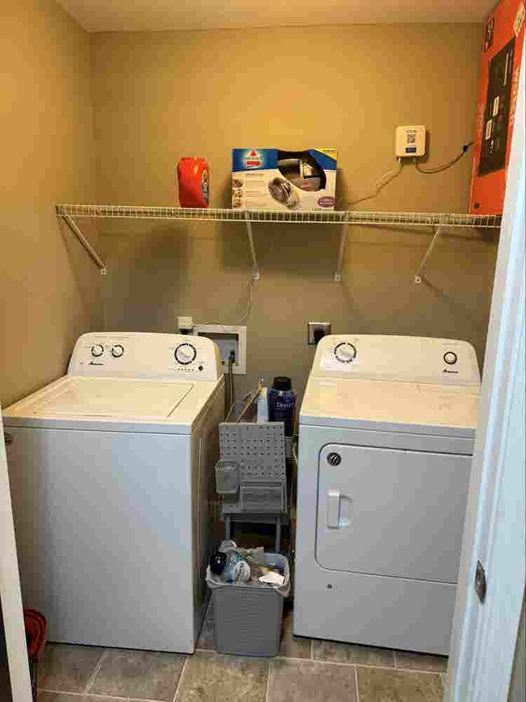 NEED A SUBLET URGENTLY