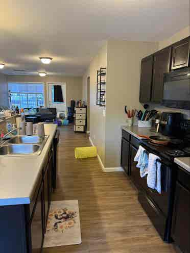 NEED A SUBLET URGENTLY
