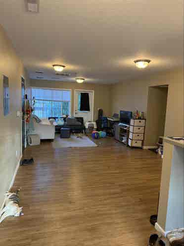 NEED A SUBLET URGENTLY