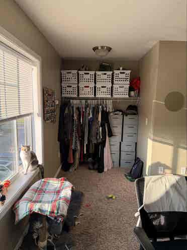 NEED A SUBLET URGENTLY