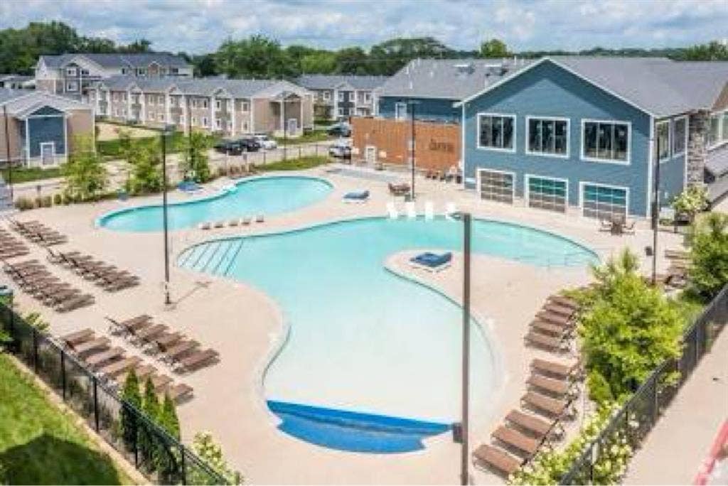 NEED A SUBLET URGENTLY