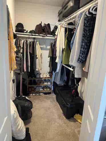 6 month+ private room