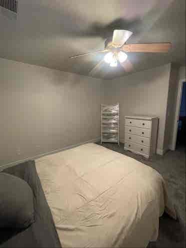 Room with queen bed or 2 single bed