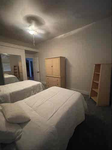 Room with queen bed or 2 single bed