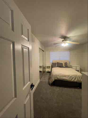Room with queen bed or 2 single bed