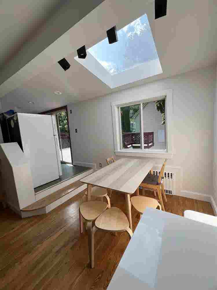 Big size Bedroom Available Sep1