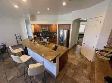 Clean Room, pool, hot tub