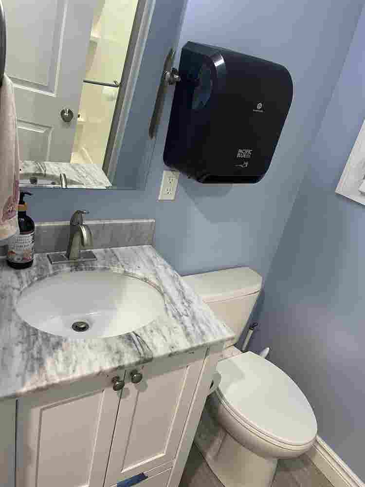 Room for rent in Ridgefield, CT