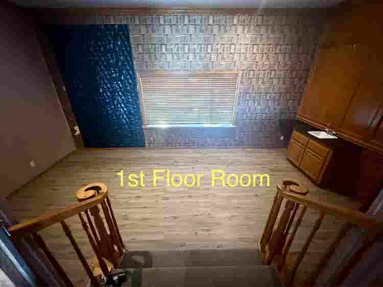 PVT ROOM WITH BATH IN VIEW MANSION