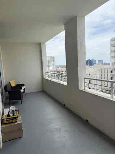 Lease Takeover in New River - FLL