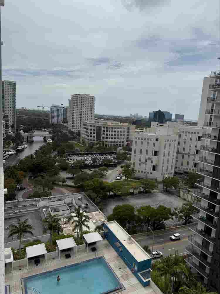 Lease Takeover in New River - FLL