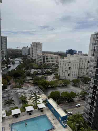 Lease Takeover in New River - FLL