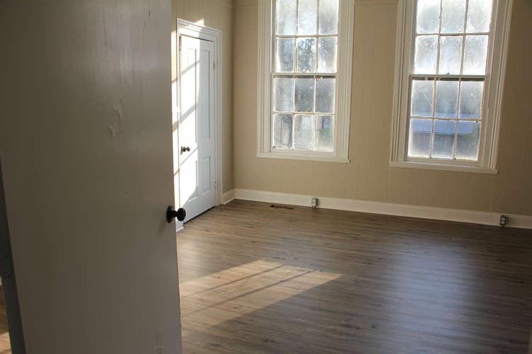 Georgia College campus house