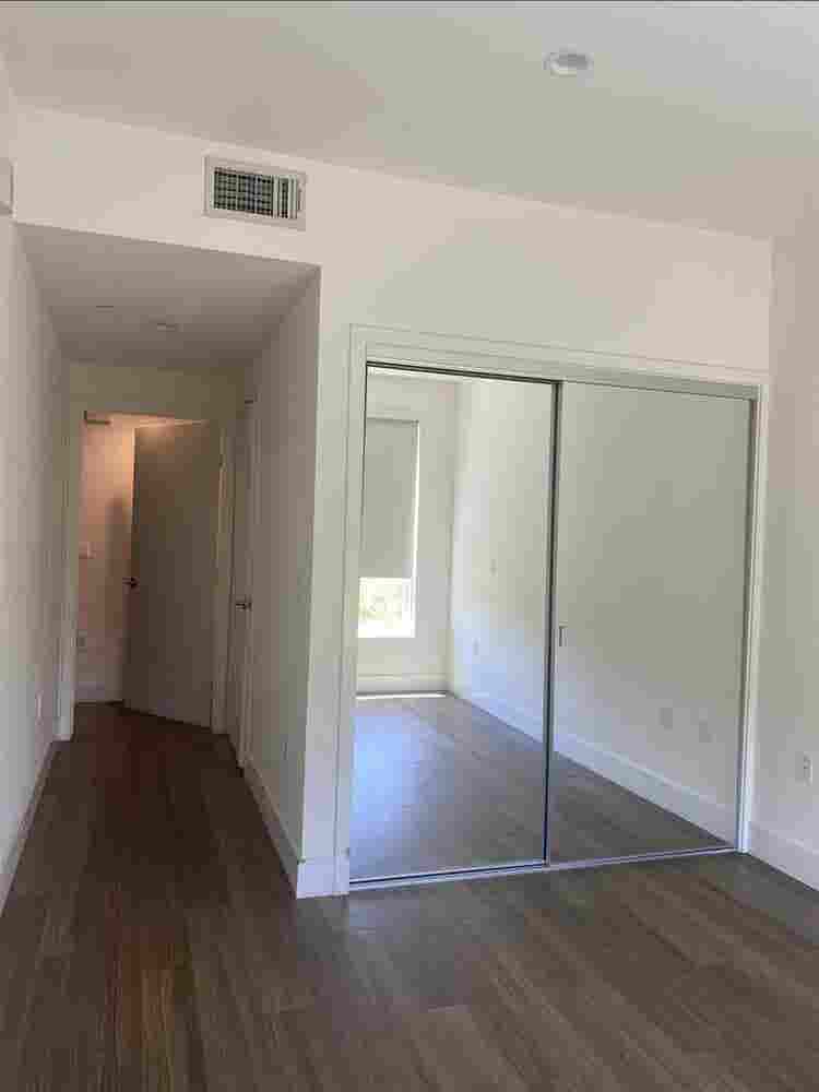 PRIVATE BED & BATH