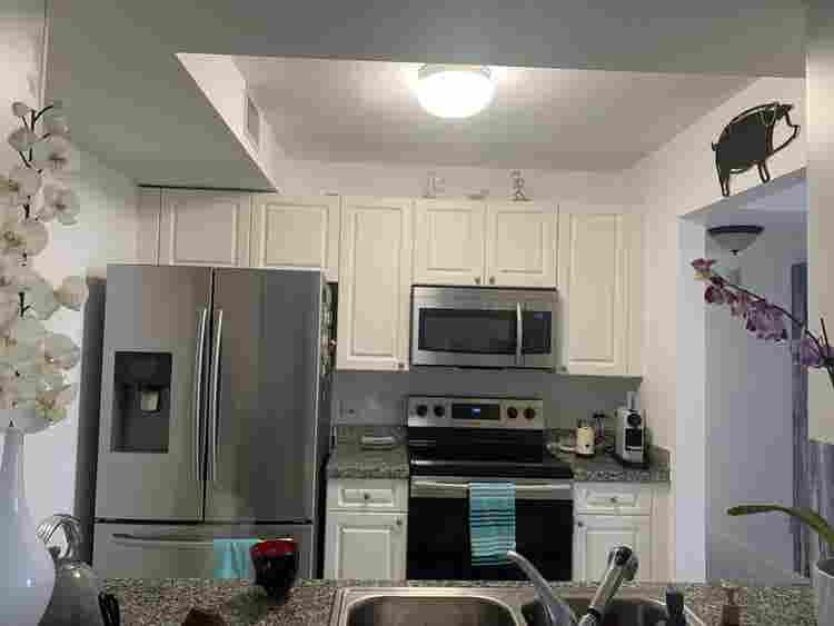 Furnished room for rent