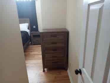 Bedroom w/ den (Utilities Included)