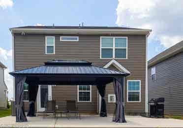 Roommate wanted