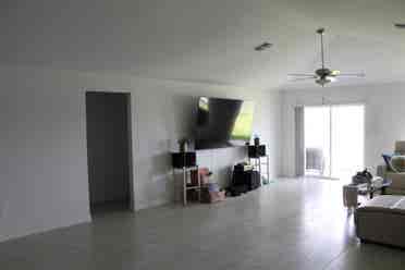 2 Bedrooms and Office Space
