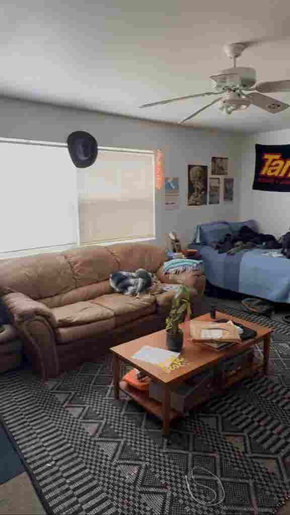 LOOKING TO SUBLEASE ROOM!!!!