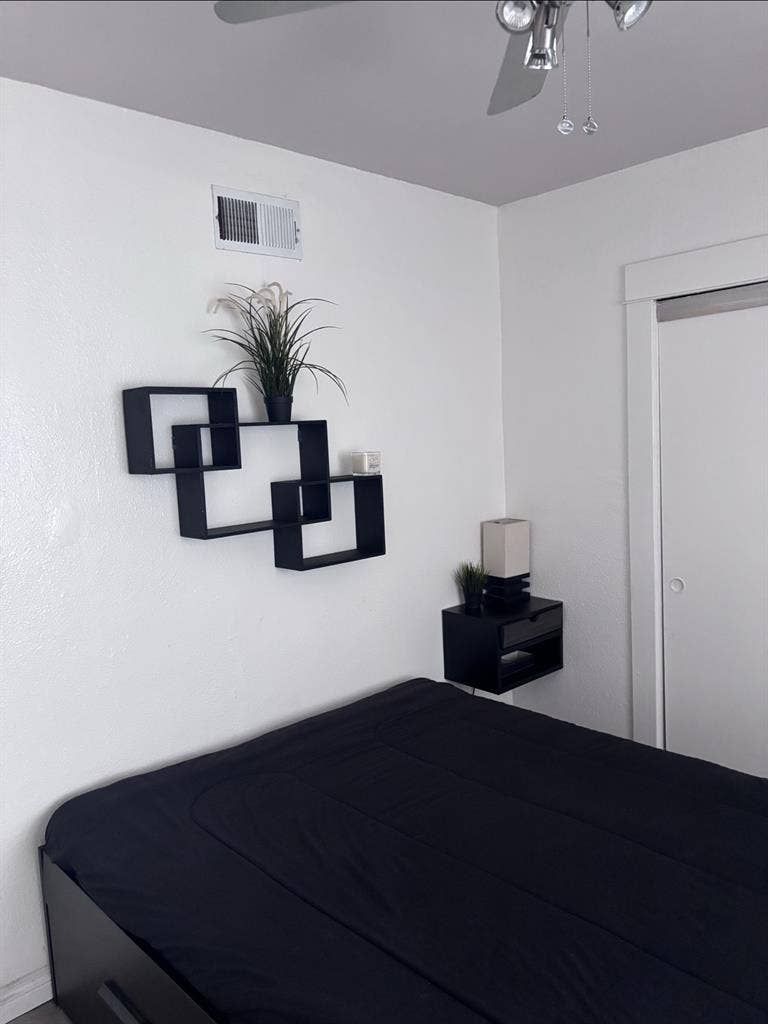 Looking for a tenant