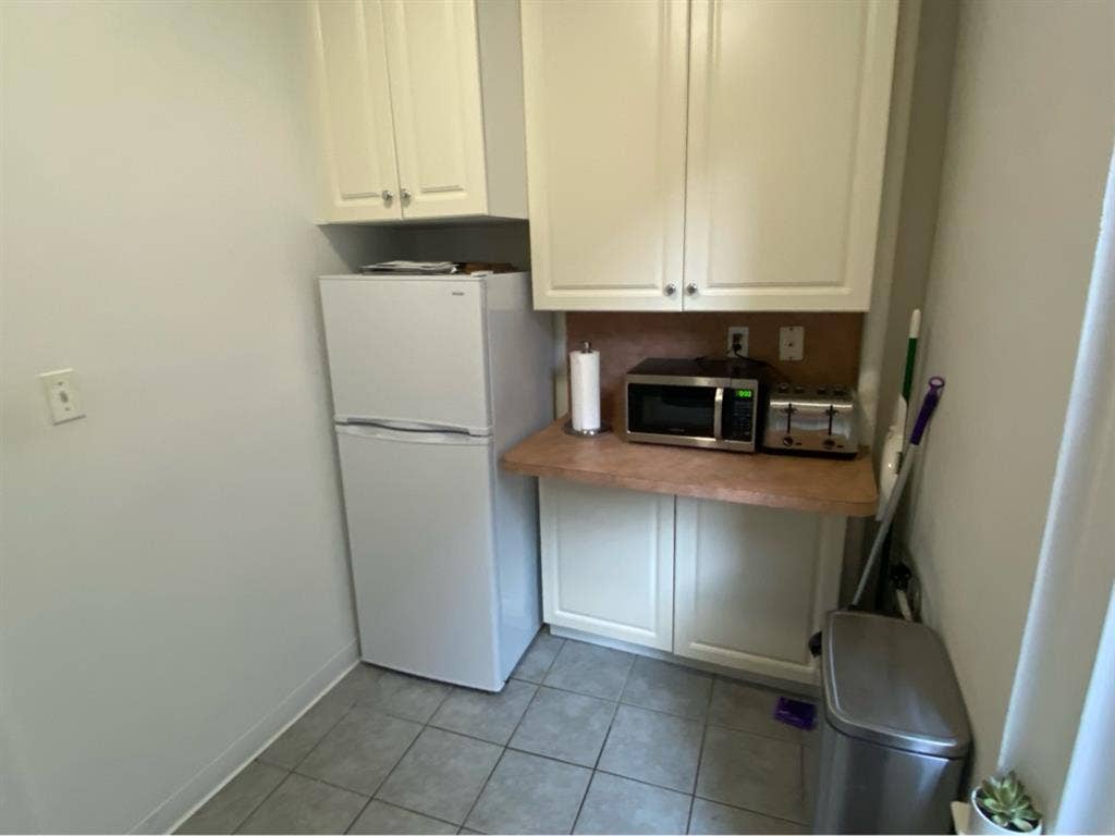 Available Room in HK-