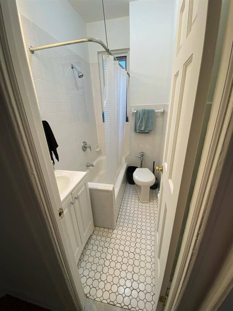Available Room in HK-