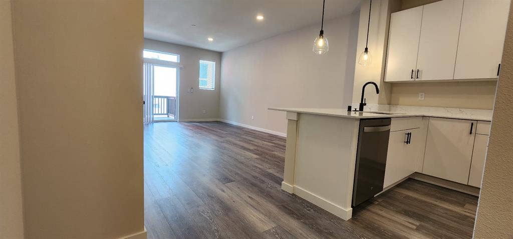 Brand New Rooms Available for Rent