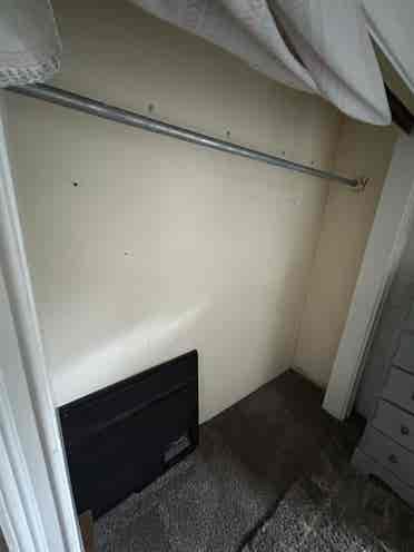 Large room 4 rent with own bathroom
