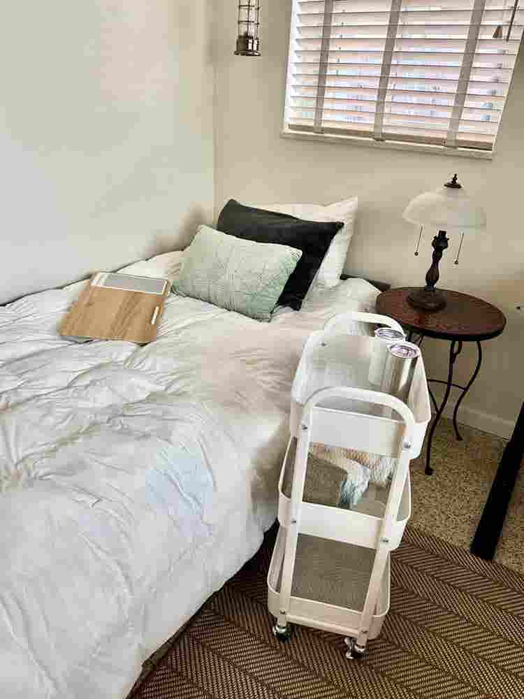 3 Rooms Available