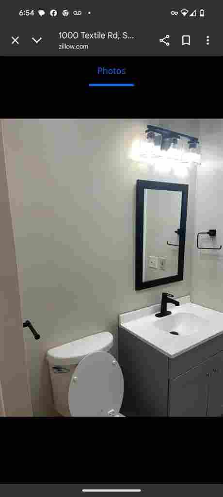Spacious  bath for rent