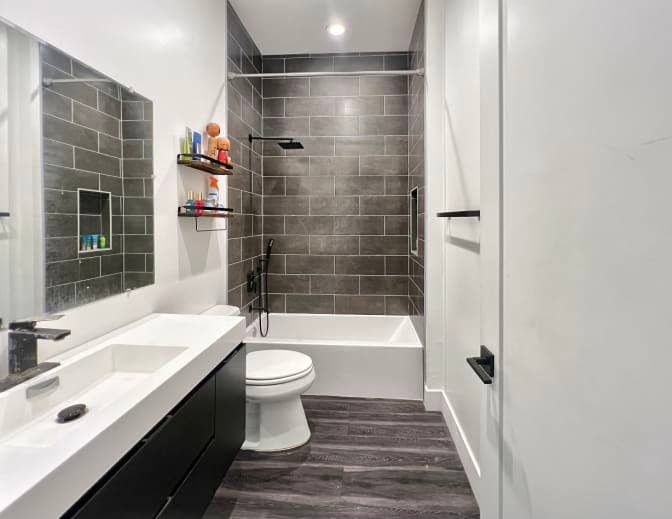 Master Suite for rent Escondido