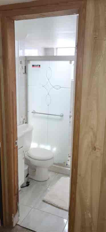 Large room nice home near bus stop