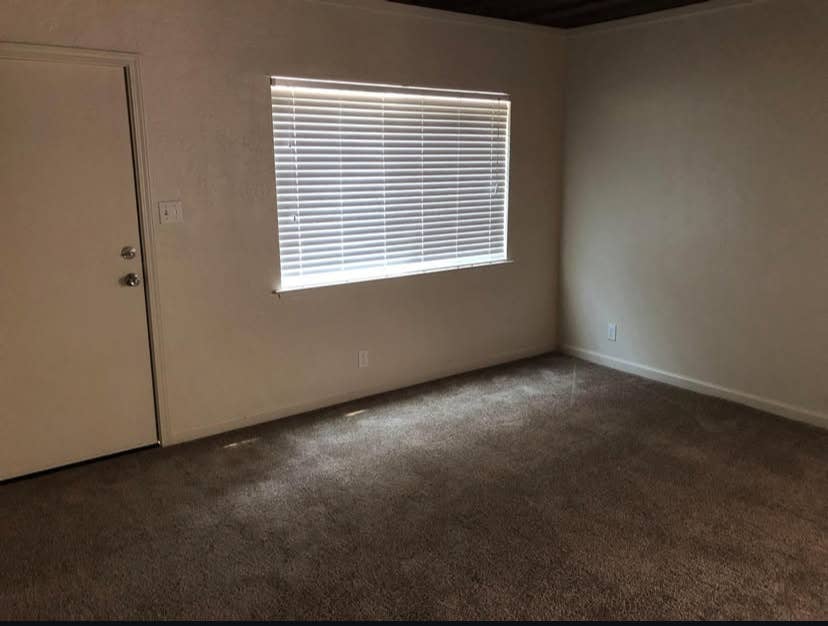 Room for rent ASAP