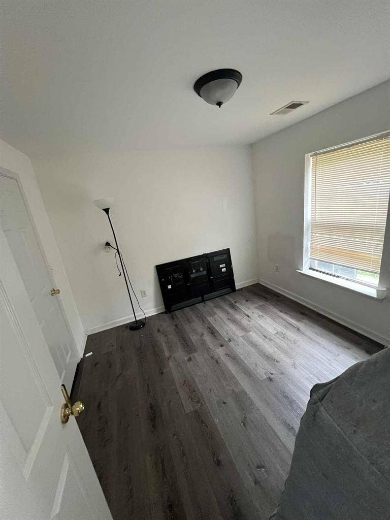 2 Bedroom Basement