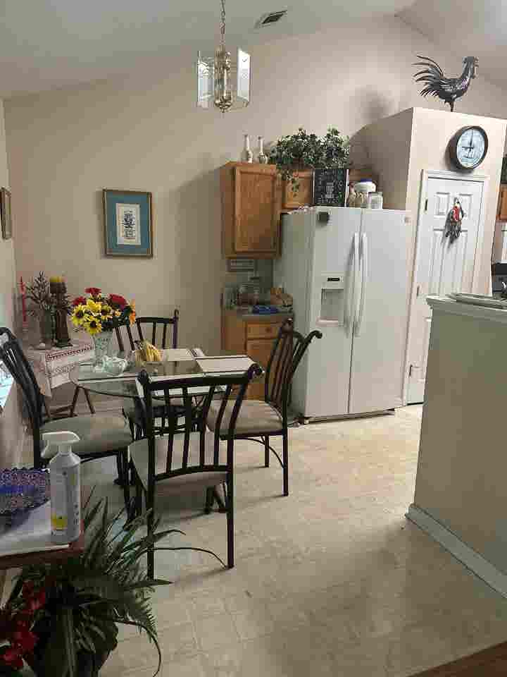 2BED FULL BASEMENT APARTMENT