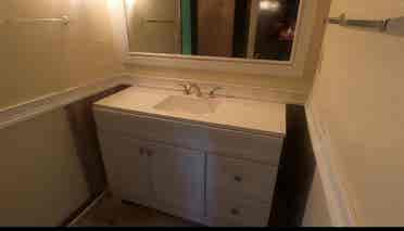 2 Rooms w/ Jack and Jill bath