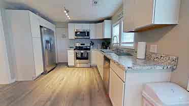 🏡  Private Rooms in Haymount Home