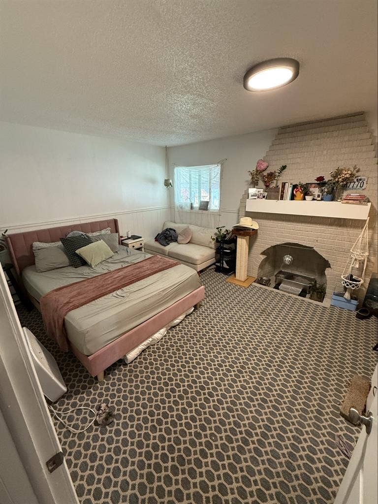 Need Roomates House Close to UNC